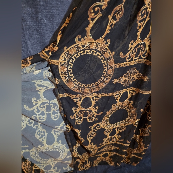 Boohoo Black and Gold Sheer Maxi Swimsuit Cover Up - Picture 5 of 13